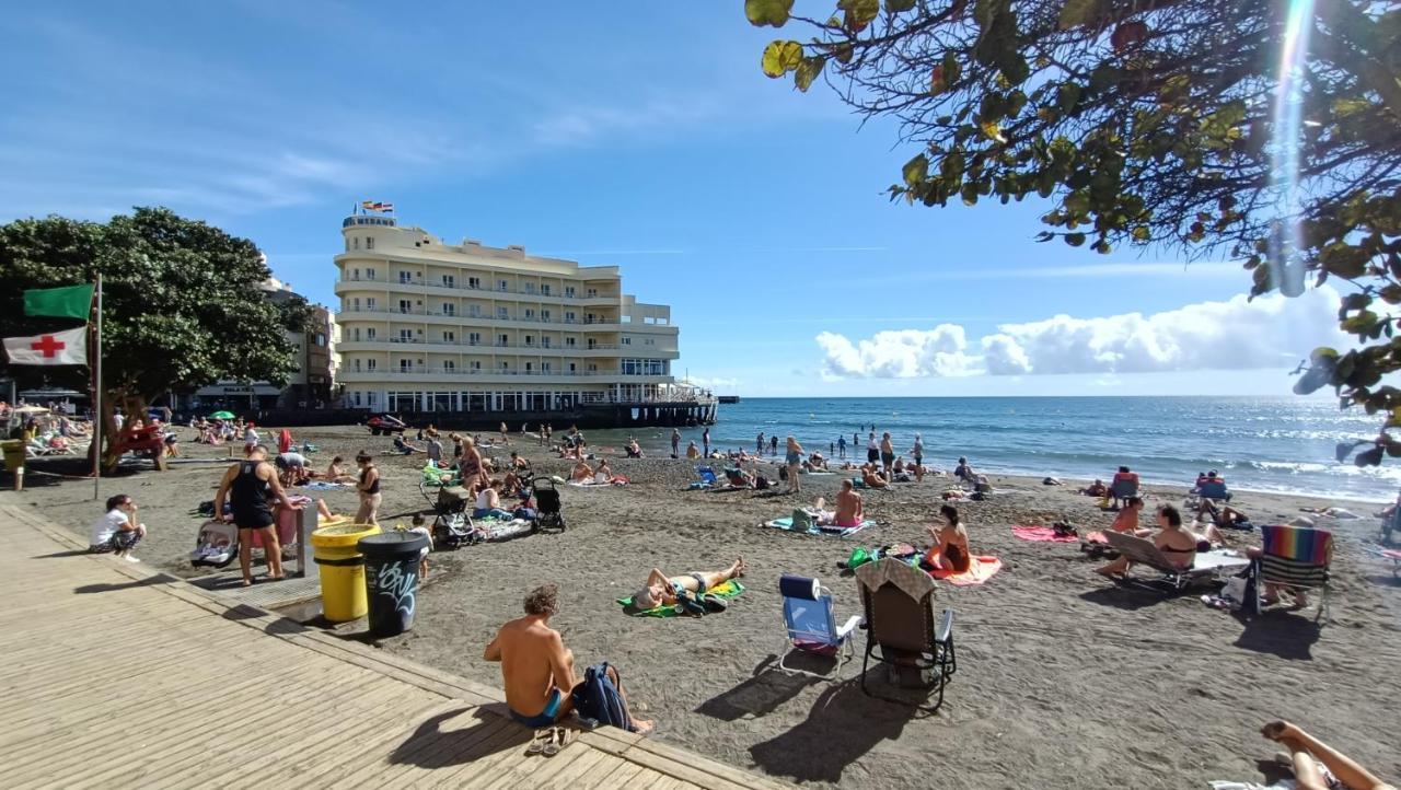 Alquilaencanarias El Medano Junto A La Playa Exteriér fotografie